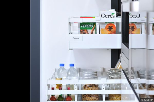 Larder storage